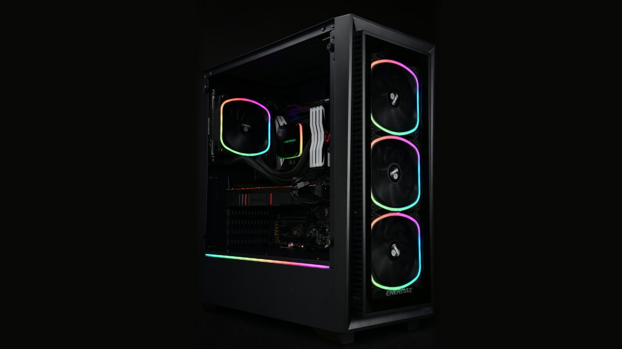 [17/05/2019] Eine Aio-Wassserkühlung von Enermax in einem Gehaeuse - links im Bild an der Gehäuserükseite ist der Radiator zu sehen.