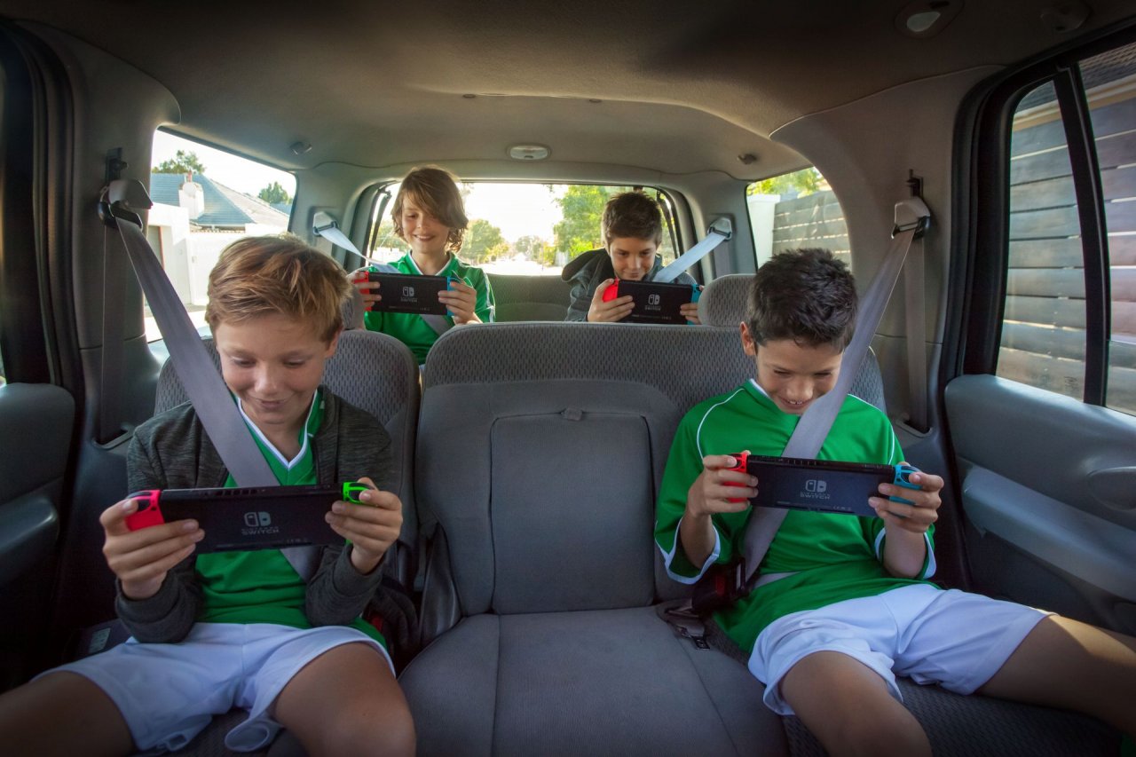 [15/05/2019] Junge Zielgruppen spielen oft mobil und benötigen ein stabiles Gerät zu einem halbwegs erschwinglichen Preis. Eine „Switch Lite“ wäre dafür also geradezu prädestiniert.