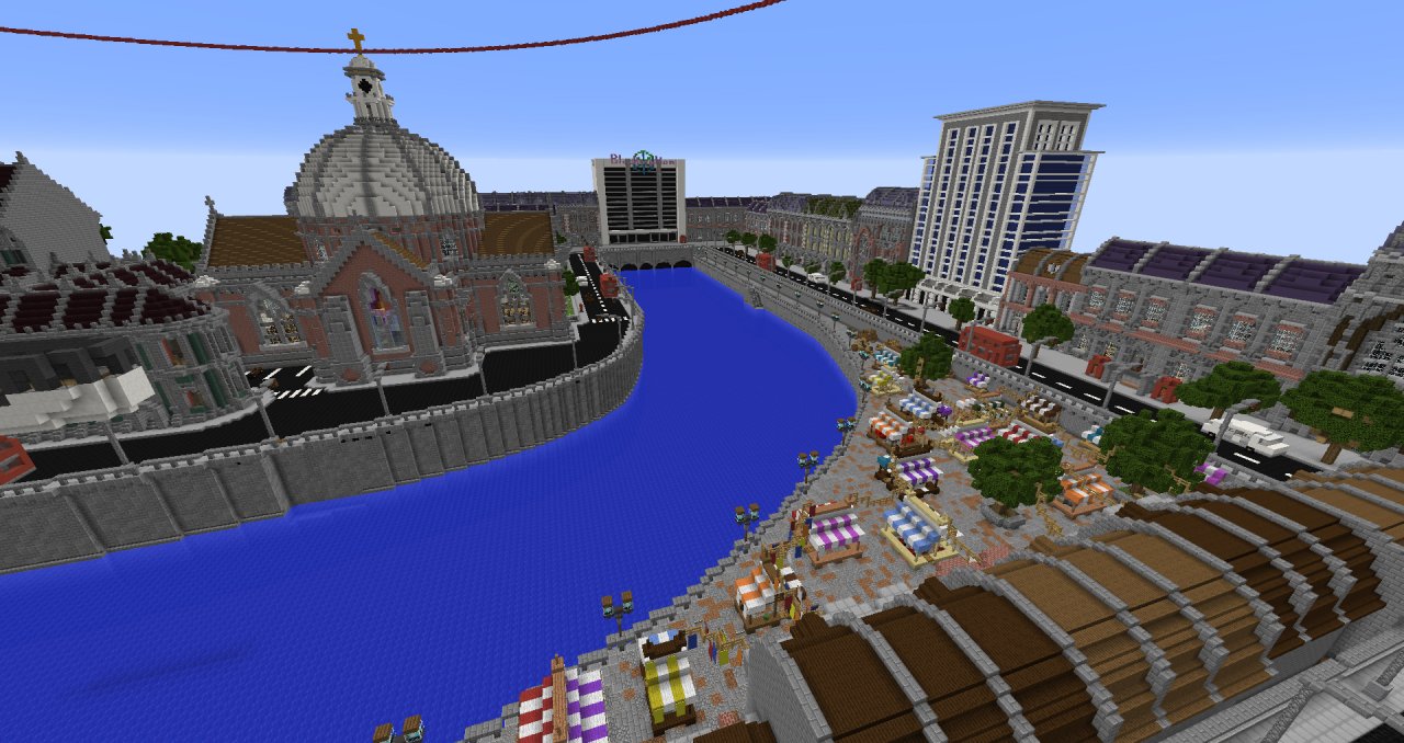[24/05/2019] Der Marketplace entstand als Kooperation zwischen Microsoft und den Minecraft-Content-Creators. Spieler können hier Inhalte mit Minecraft-Coins einkaufen, die sie vorher per Echtgeld erstanden haben.