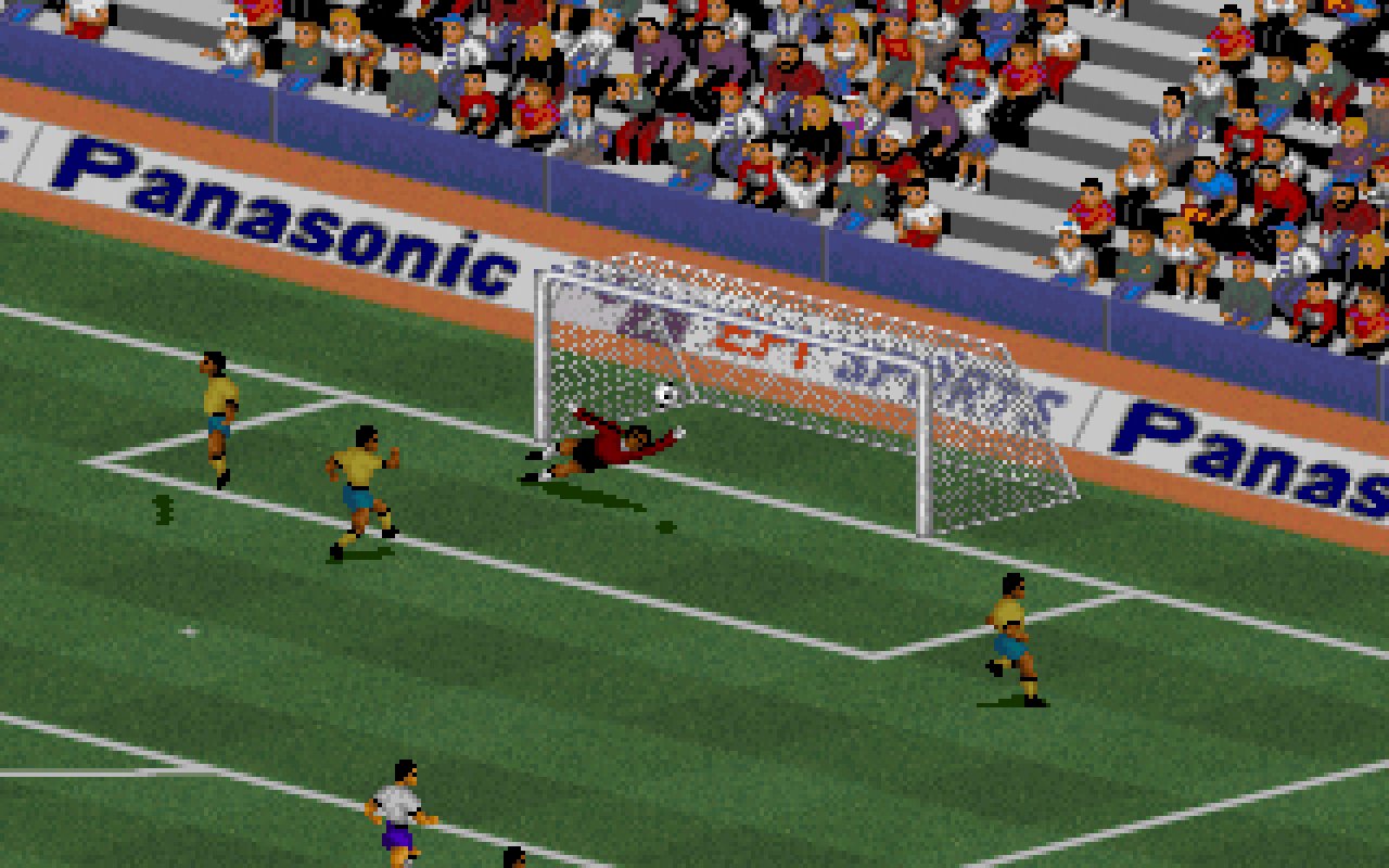 [19/07/2019] FIFA International Soccer von 1993 besaß zwar die FIFA-Lizenz, verzichtete aber dennoch auf Originalspielernamen. Durch die isometrische Ansicht hob es sich von Titeln wie Kick Off oder Sensible Soccer ab.
