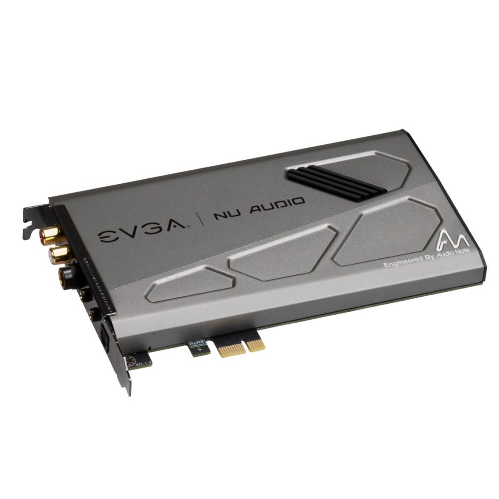 [15/08/2019] Die EVGA NU Audio bietet anloge Stereoausgänge in Cinch und mit 6,3mm für einen Hi-Fi-Kopfhörer- Surroundsignale sendet sie nur optisch per SPDIF.