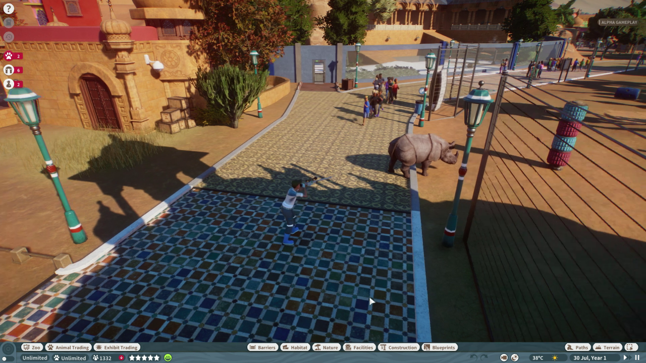 [03/09/2019] In Planet Zoo sind wir nicht nur mit dem Errichten von Gehegen beschäftigt. Manchmal müssen wir auch entlaufene Tiere wie etwa Nashörner einfangen lassen.