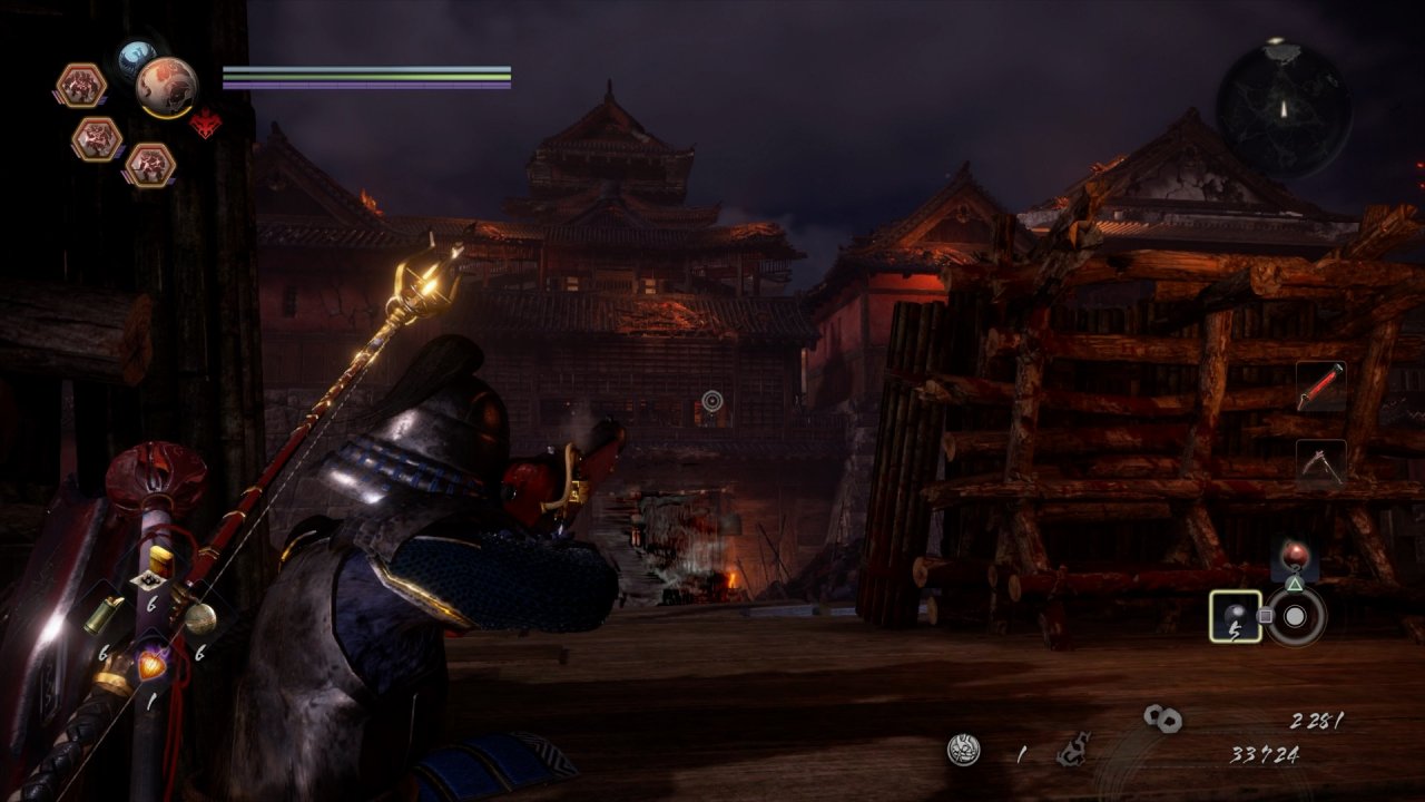 Samurai zielt mit Kanone auf Skelett-Bogenschützen.