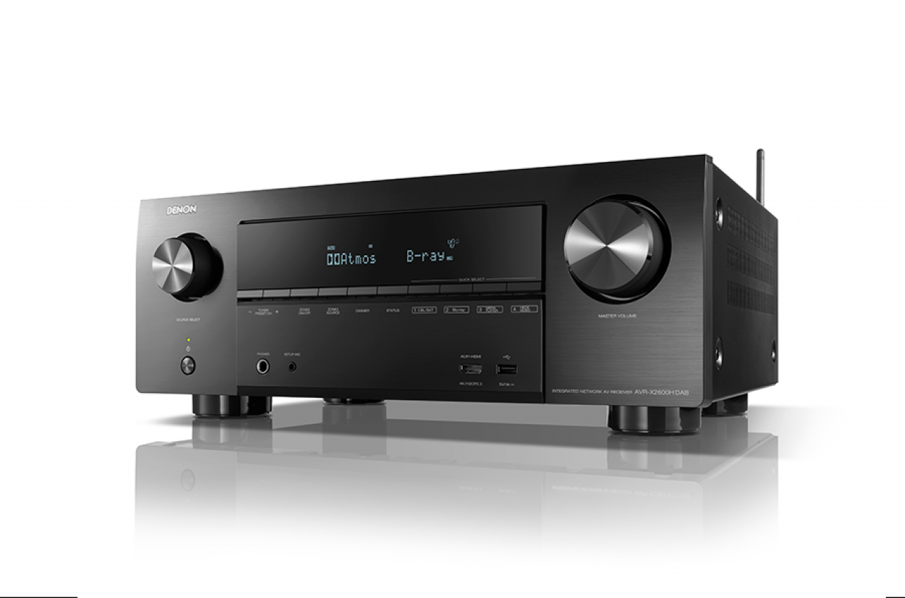 [04/06/2020] Ein Sound-Setup mit Hi-Fi-Boxen und einem AV-Receiver (im Bild ein Denon X2600H) benötigt mehr Strom als ein simples 2.1-Boxenset.