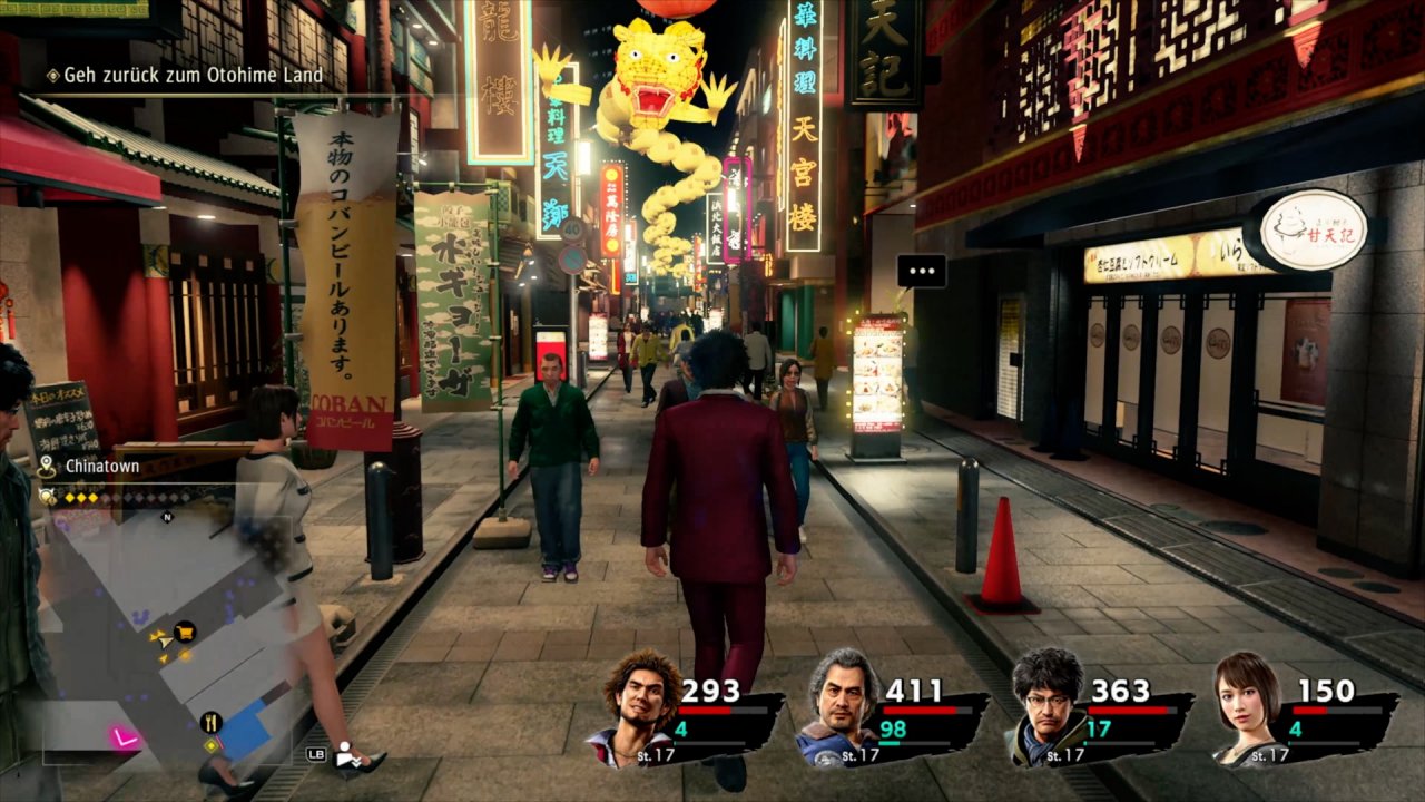 Kasuga läuft durch Chinatown