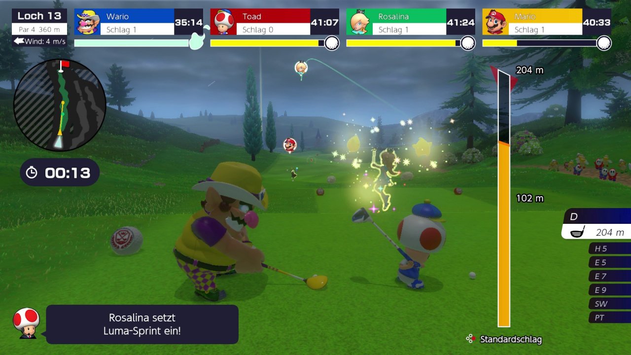 [23/06/2021] Statt abwechselnd zu schlagen, kämpft man bei Mario Golf: Super Rush zumeist direkt gegen bis zu drei Kontrahenten.
