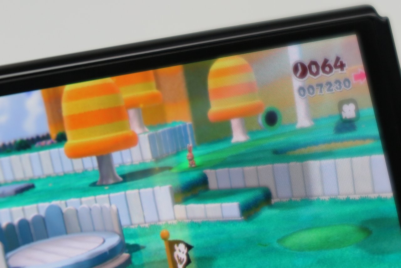 OLED-Modell, "lebhafte" Farbintensität, maximale Helligkeit