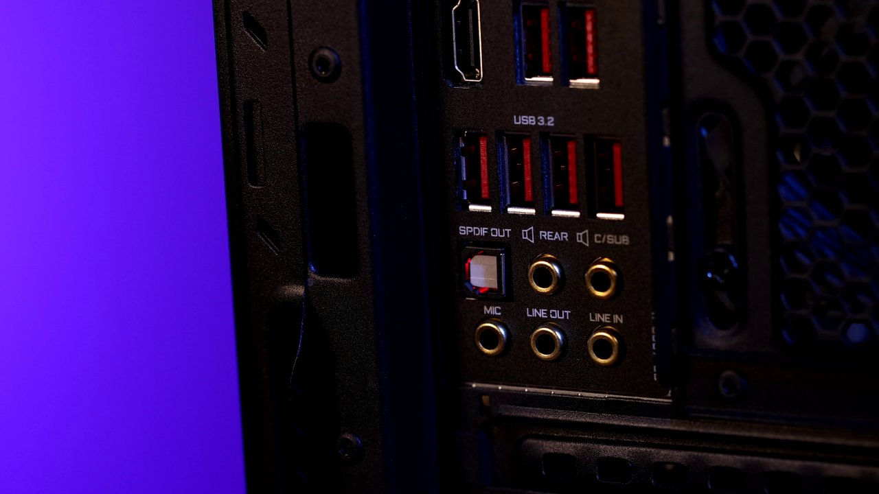 Aorus Model X mit Rocket-Lake vorgestellt: Gigabytes High-End-Komplett-PC (9)