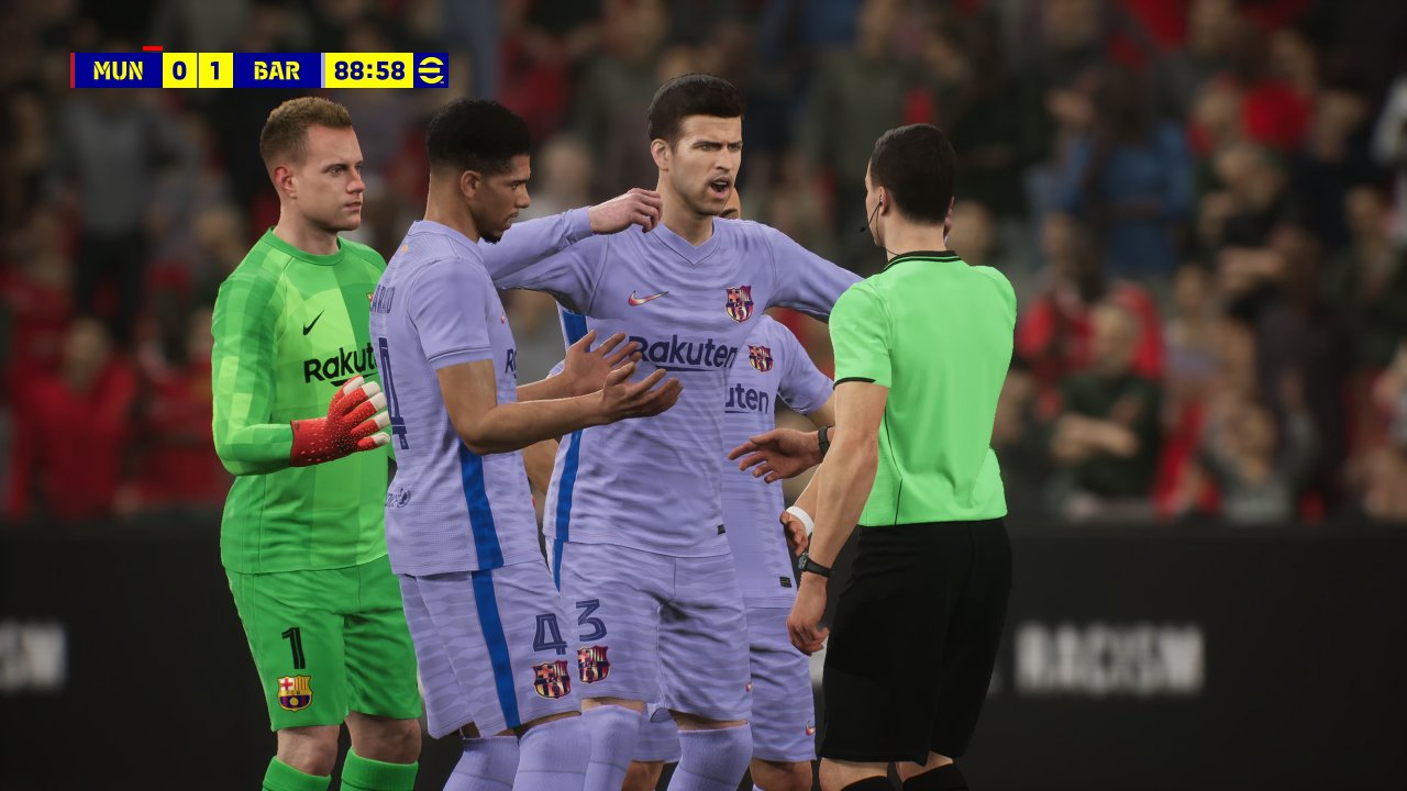 [19/04/2022] Die Schiedsrichter pfeifen viel zu kleinlich. Alleine aus diesem Grund kommt in eFootball kein richtiger Spielfluss auf.