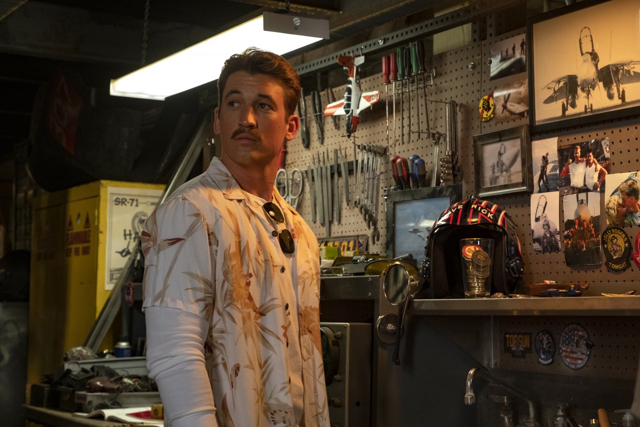 [13/05/2022] Miles Teller in der Rolle des Lt. Bradley 
