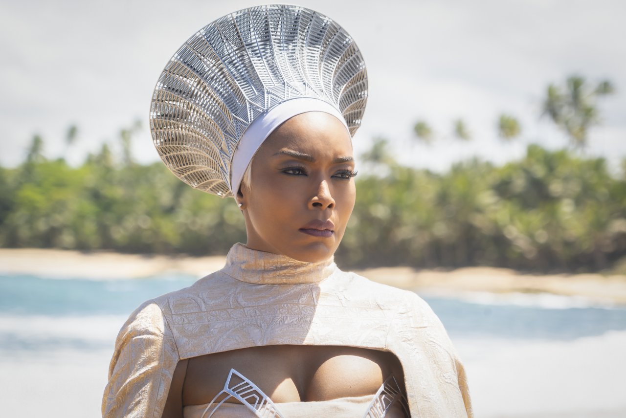 [09/11/2022] Black Panther: Wakanda Forever in der Filmkritik - Der Marvel-König der Phase 4 ist eine Wucht! (18)