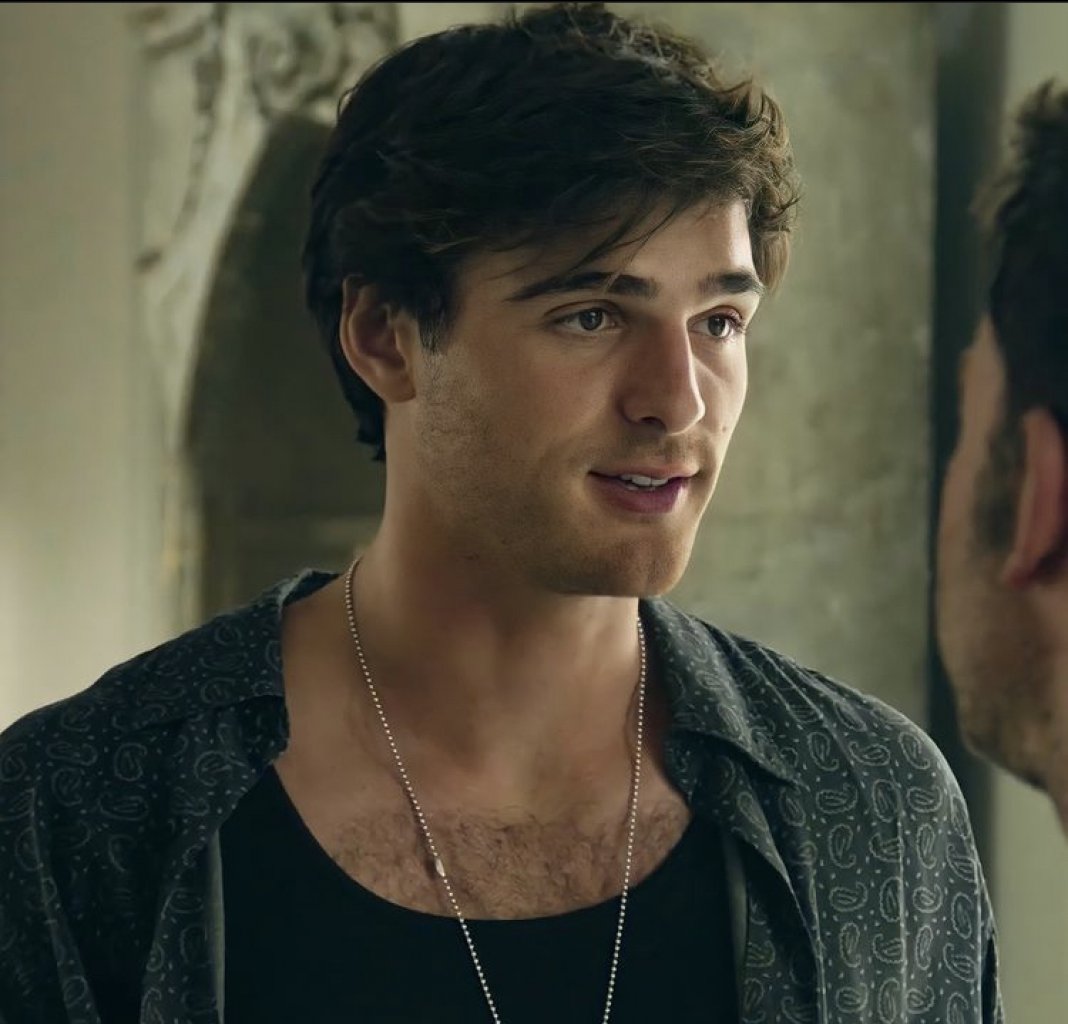 [16/01/2023] Jacob Elordi in 