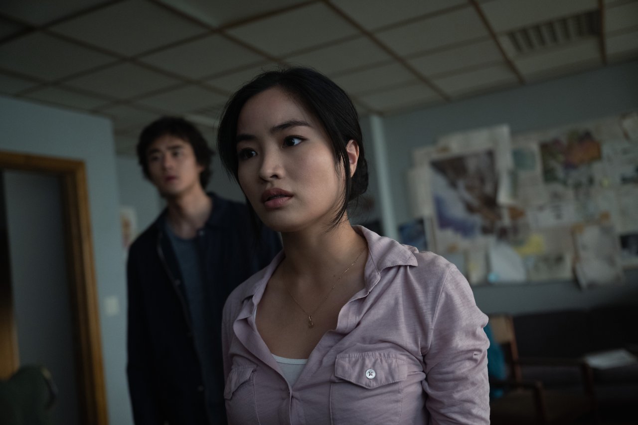 Ren Watabe und Anna Sawai in Monarch: Legacy of Monsters