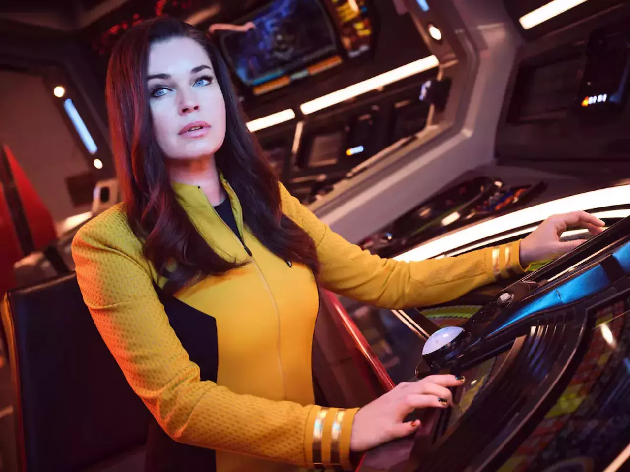 Rebecca Romijn in Star Trek: Strange New Worlds