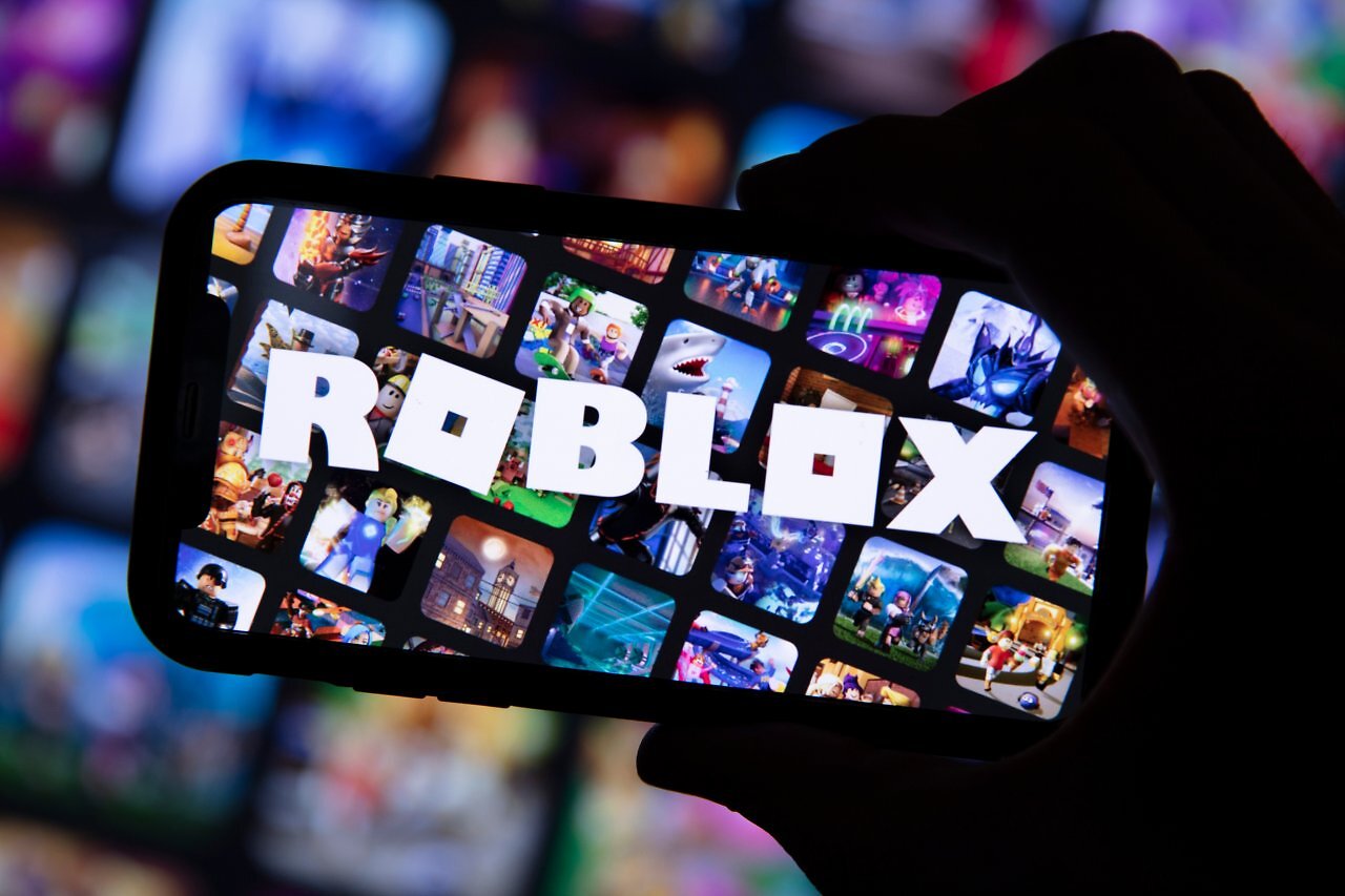 Roblox Logo auf einem Mobile-Phone