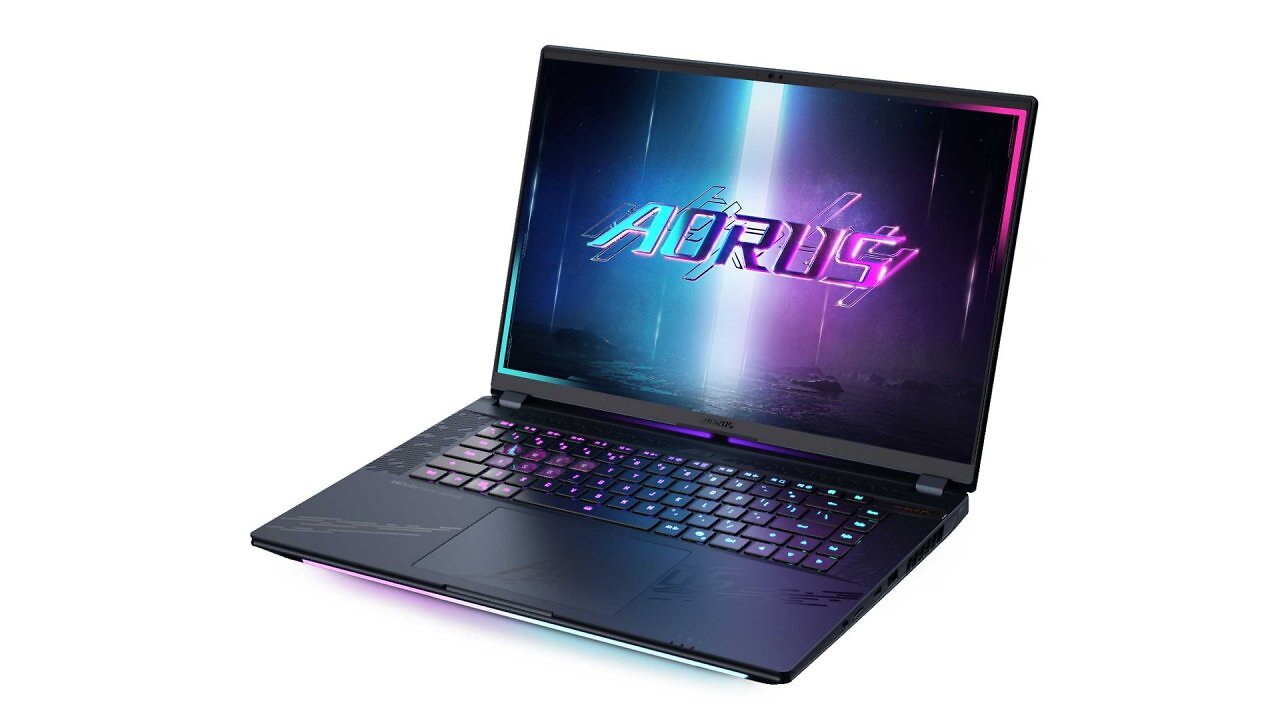 AORUS Master 16