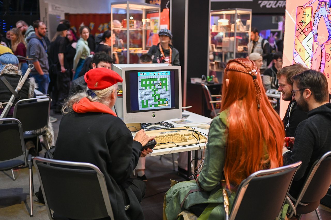 [13/10/2025] In der Retro-Area konnte man sich alten Klassikern an alten Konsolen und PCs widmen.