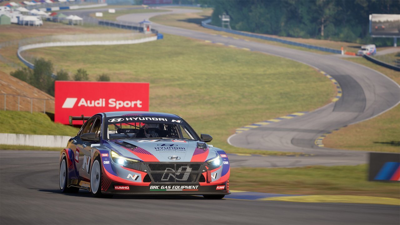 [12/03/2026] Rennsport versucht im Jahr 2026 wieder auf die Spur zu kommen. Mit einer Preisreduzierung und etlichen Updates soll der Fehlstart zum Release ausgebügelt werden.