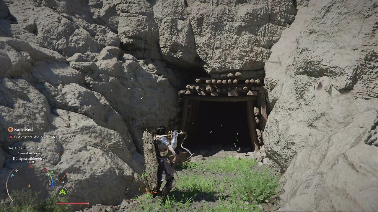 [24/03/2026] Die Höhle, um in die Spitze des Aufstiegs zu gelangen, ist rechts unten am Berg.&nbsp;