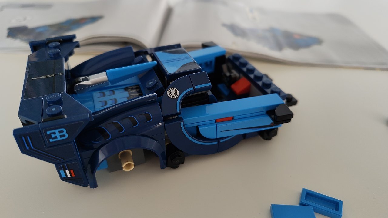 Der Lego Bugatti 77253