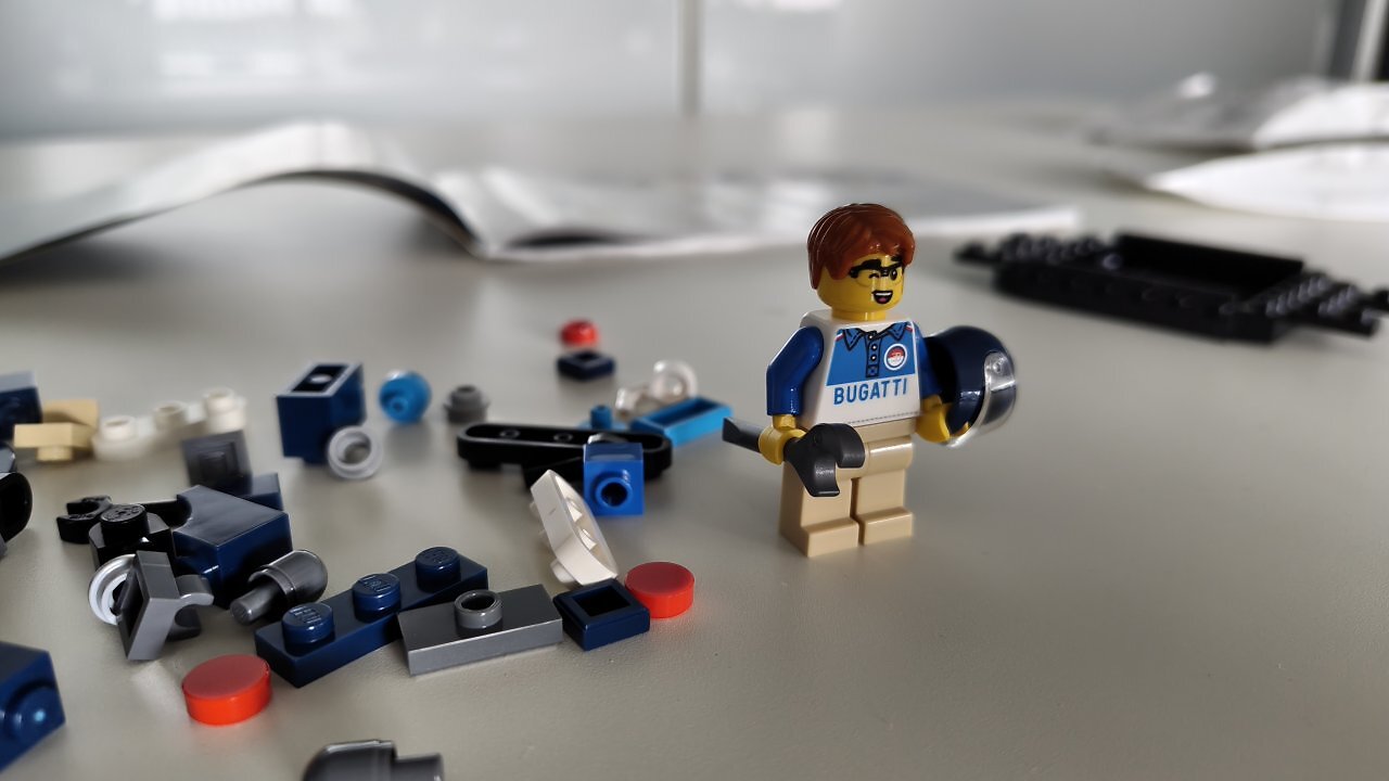 Der Lego Bugatti 77253