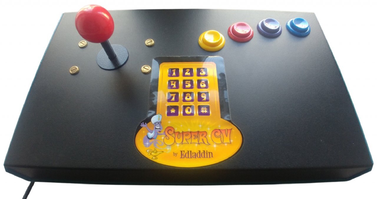 [11/03/2026] Moderne Eingabegeräte fürs Atari 2600: Der Arcade-Controller von Edladdin