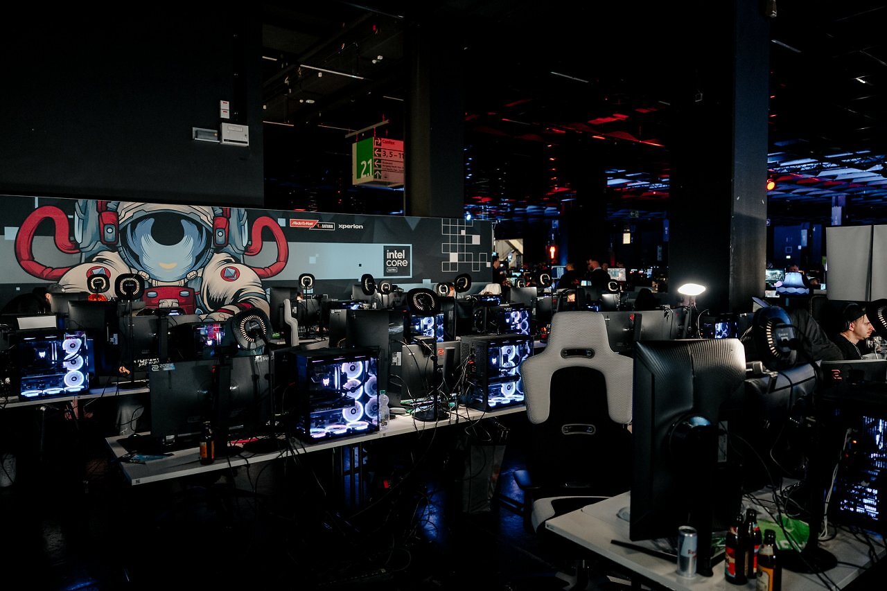 [01/04/2026] PCG On Tour: Mit Block V auf der Gamescom LAN