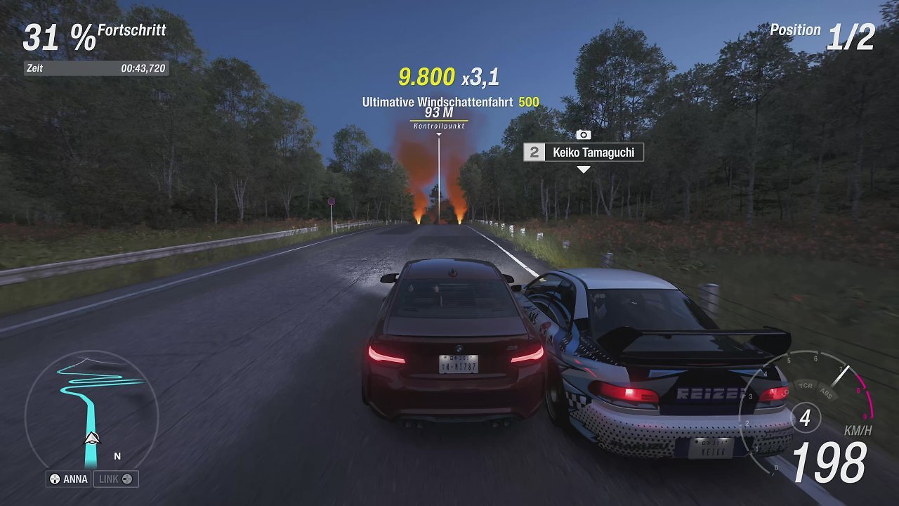 [13/05/2026] Touge ist ein Mix aus Bergrennen und Drift-Event. Im 1-gegen-1 düsen wir steile Hänge hinunter und versuchen, unseren Widersacher zu schlagen.
