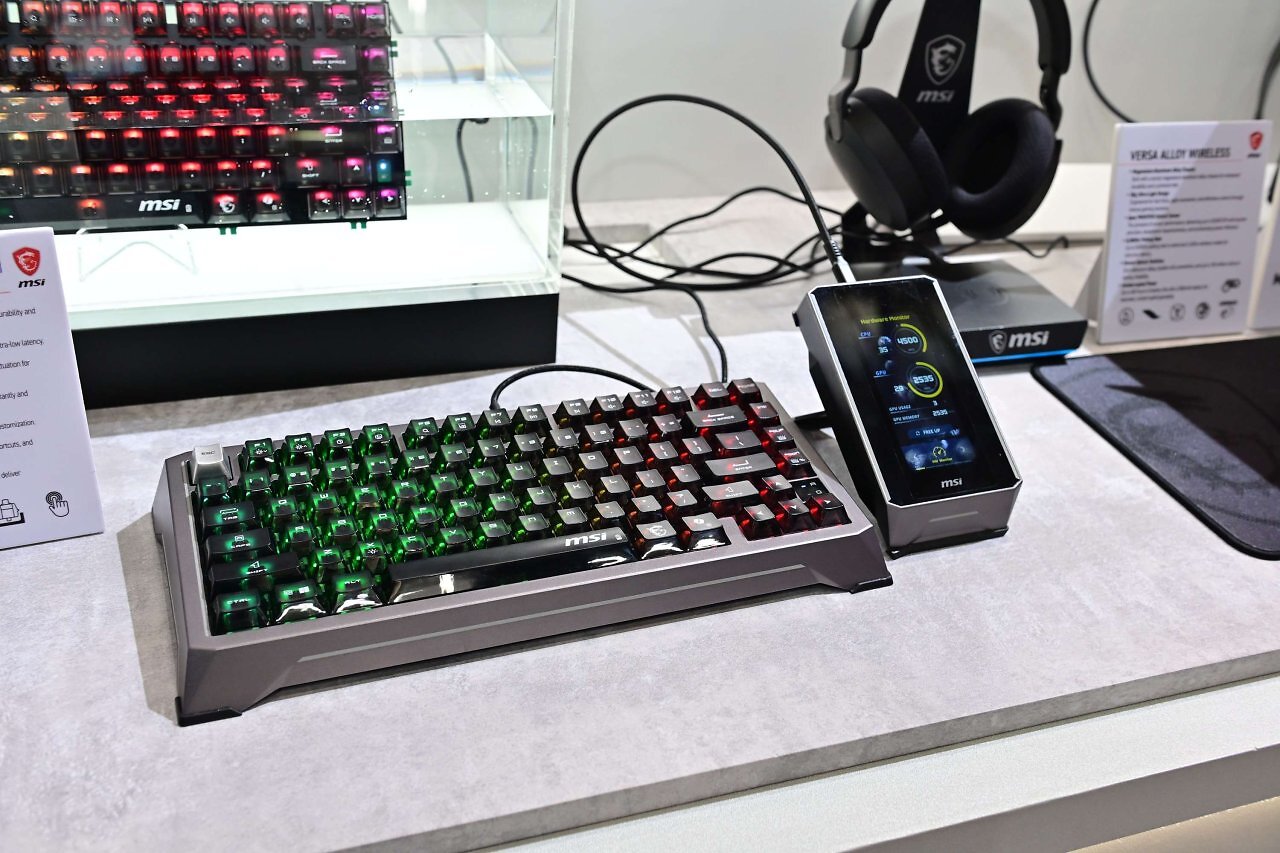 STRIKE NEXUS Tastatur