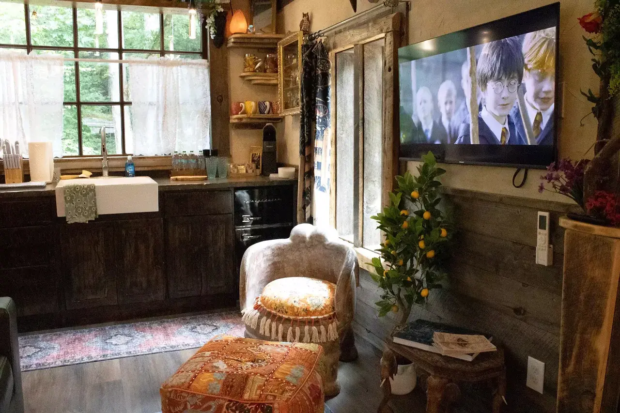 [10/07/2026] Legen wie ein Zauberer in Harry Potter - in den magischen Tiny-Houses. (45)