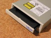 Multitalent: Das neue Plextor-Laufwerk glänzt zwar durch Flexibilität, stellt aber keine Geschwindigkeitsrekorde auf.