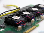 3dfx Voodoo5 6000 (nie erschienen): Die "Göttin" mit ihren vier VSA-100-Chips und 128 MiByte Videospeicher hätte die Geforce 2 vermutlich geknackt, das 8x SGSSAA war bis zum Erscheinen der Radeon HD 5870 anno 2009 die Referenz - ach ja: Wenn Sie einen Adblocker nutzen, sehen Sie gleich keine ...