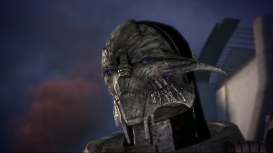 Zwei Antagonisten, die unterschiedlicher nicht sein könnten: Die authentische, fast schon tragische Figur des Saren aus Mass Effect 1 ...