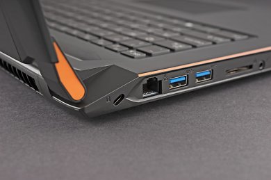 Gigabyte P57X V7