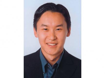 Raoul Birkhold ist PR-Manager bei Electronic Arts.