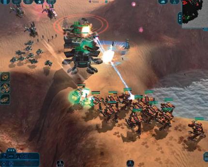 Siegessicher marschieren die Mechs der UCS in die gegnerische Basis ein. Doch der Schein tr&uuml;gt, wenn die Mehrspielerpartie bereits asynchron l&auml;uft.