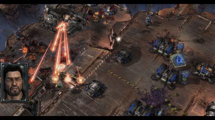 Wissen, wie geklickt wird: In PC GAMES POWER PLAYER steht, in welcher Reihenfolge Sie Ihre Starcraft-2-Basis aufbauen sollten.