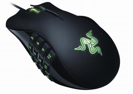 Für MMOs konzipert und mit 12 Seitentasten: die Razer Naga 2104