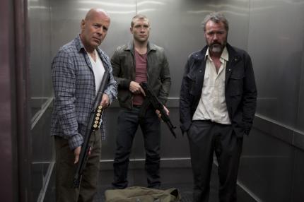 Yippi-ki-yay, motherfucker! Bruce Willis und Jai Courtney sind in Stirb langsam 5 - Ein guter Tag zum Sterben ein gutes Vater-Sohn-Gespann. (2)
