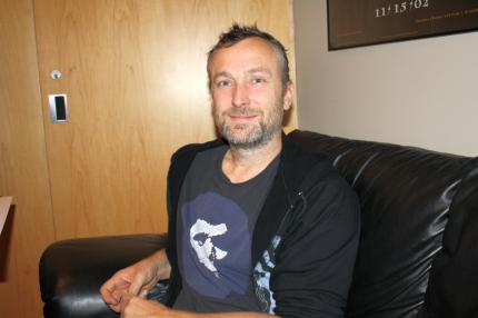 Mike De Plater hat als Director of Design am ehesten einen Überblick über alle Gameplay-Mechaniken von Mordors Schatten.