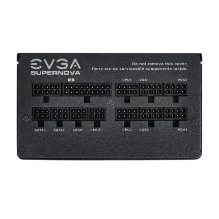 Kabelanschlüsse an einem modularem Netzteil (hier Enermax Supernova)