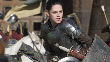 Kristen Stewart in 'Snow White & the Huntsman' (2012)