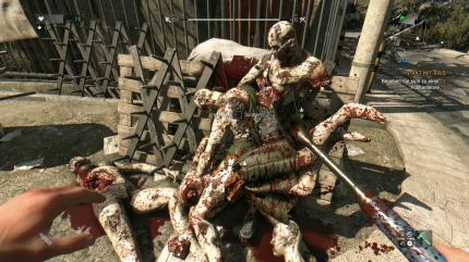 Überall stehen Fallen herum, in die sich Zombies stupsen lassen.