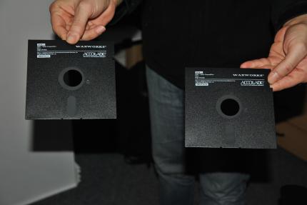 5-1/4-Zoll-Disketten sind heute eine echte Rarität und ebenso die entsprechenden Laufwerke.
