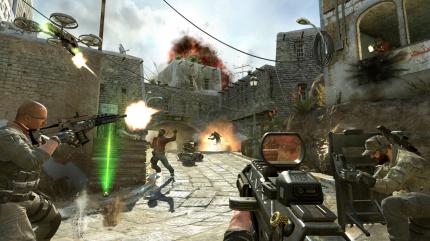 'Linear gestrickte Shooter wie etwa ein typisches Call of Duty erfordern dennoch einen hohen Entwickler-Aufwand mit jeder Menge Grafik-Assets', meint Lead Game Designer Daniel Vávra. 'Bei einem Open-World-Spiel wie Kingdom Come liegen die Schwerpunkte woanders.'