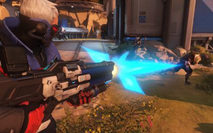 In Overwatch stehen sich zwei Teams mit jeweils sechs Spielern gegenüber.