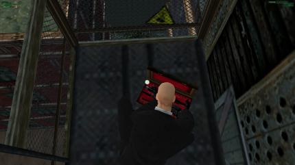 Im ersten Teil konnte Agent 47 sein Scharfschützengewehr noch zerlegen und in ein schickes Köfferchen verstauen. Dieses Feature wünschen wir uns für Hitman zurück!