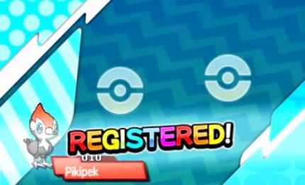 Sobald ihr ein neues Pokémon gefangen habt, zeigt euch euer neuer Pokédex, ob es noch weitere Entwicklungen zu bieten hat.