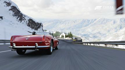 Neben zahlreichen Renn- und Sportwagen sind auch viele Klassiker, wie der unbezahlbare Ferrari 250 California, im Spiel enthalten. (Forza 6)