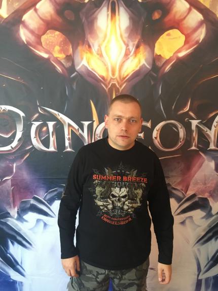 Marko Möbius (41): 'Optisch finde ich Railway Empire perfekt. Das ist auch ein wenig das, was man in den vergangenen Jahren im Genre vermisst hat. Endlich sieht man den technischen Fortschritt der letzten Jahre! Das Handelssystem finde ich ebenfalls richtig interessant, auch wenn mich die Menge der unterschiedlichen Güter anfangs ein wenig erschlagen hat.'